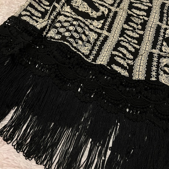 Fringe Tank Top - Picture 2 of 2